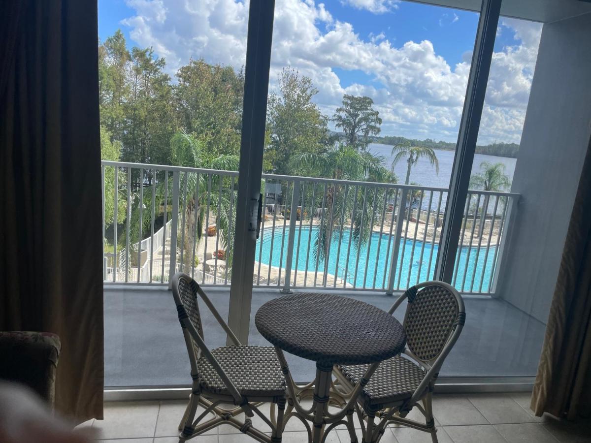 Disney Just 1 And A Quarter Mile Away, Blue Heron 1 Room 2 Bath,Amenities,6 Guests, Walk To Restaurants, No Fees At Check In オーランド エクステリア 写真