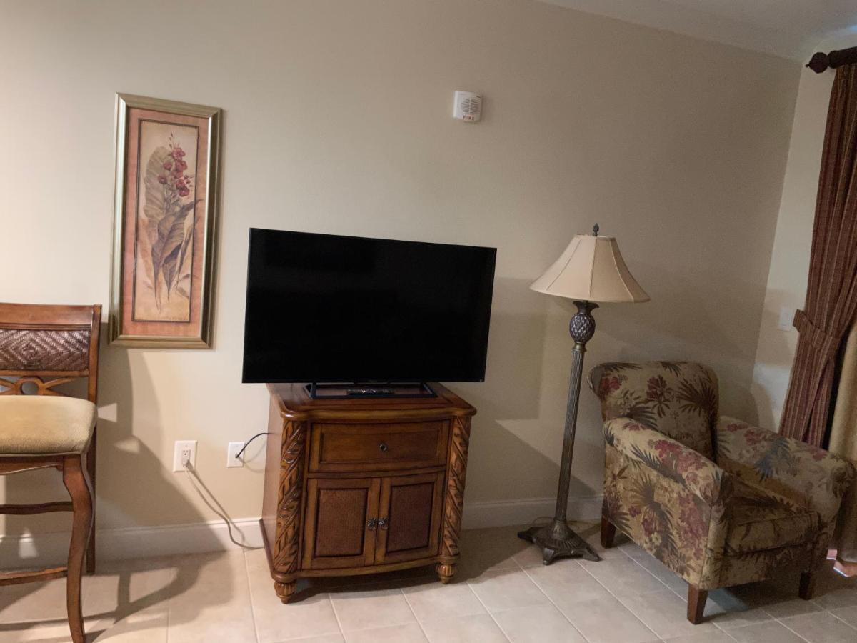 Disney Just 1 And A Quarter Mile Away, Blue Heron 1 Room 2 Bath,Amenities,6 Guests, Walk To Restaurants, No Fees At Check In オーランド エクステリア 写真