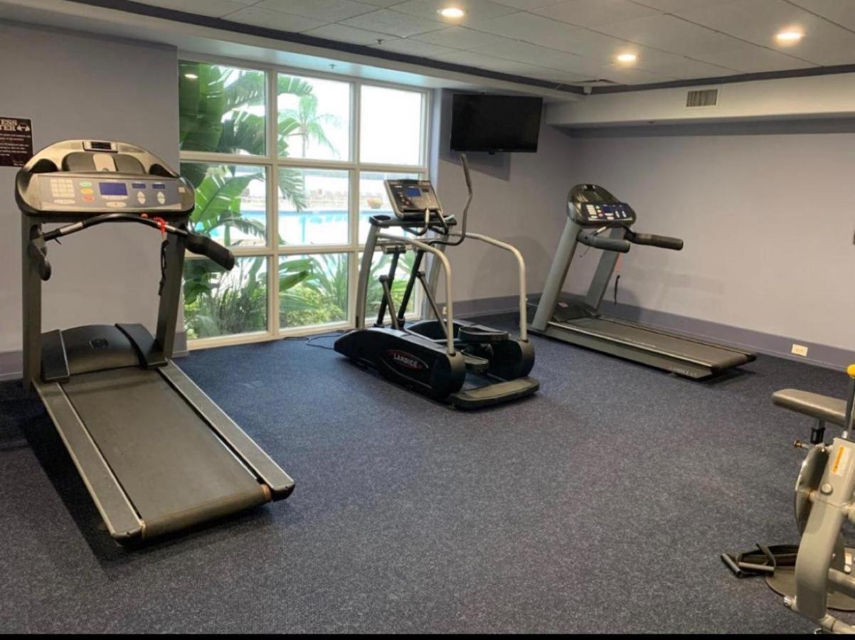 Disney Just 1 And A Quarter Mile Away, Blue Heron 1 Room 2 Bath,Amenities,6 Guests, Walk To Restaurants, No Fees At Check In オーランド エクステリア 写真